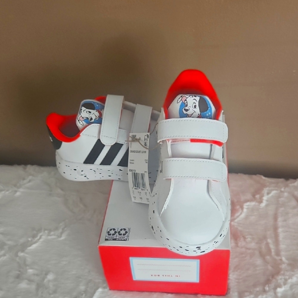 Disney Adidas 101 Dalmatian Velcro Sneakers